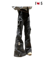 Cargo flare jeans side view