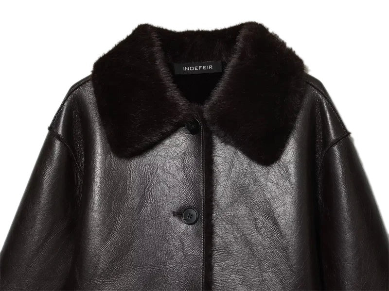Getaway Reversible Jacket Dark Brown - collar detail